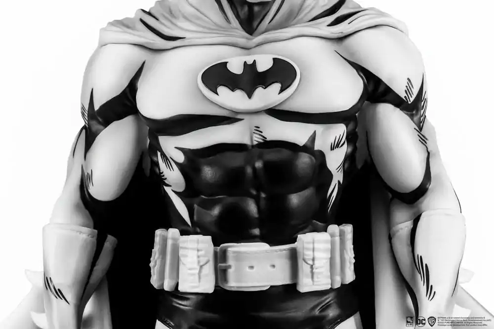 Batman PX 1/8 SDCC 2024 Batman Black & White Version 2PVC szobor figura 7 cm termékfotó