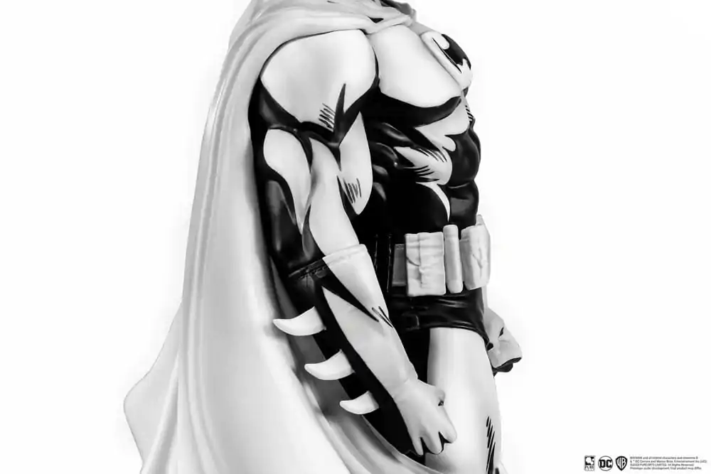 Batman PX 1/8 SDCC 2024 Batman Black & White Version 2PVC szobor figura 7 cm termékfotó