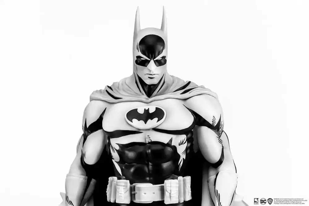 Batman PX 1/8 SDCC 2024 Batman Black & White Version 2PVC szobor figura 7 cm termékfotó