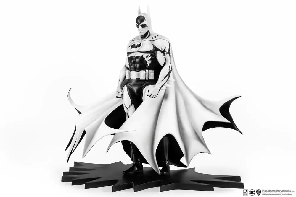 Batman PX 1/8 SDCC 2024 Batman Black & White Version 2PVC szobor figura 7 cm termékfotó