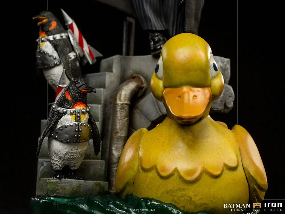 Batman Returns Deluxe Art Scale 1/10 Penguin szobor figura 33 cm termékfotó