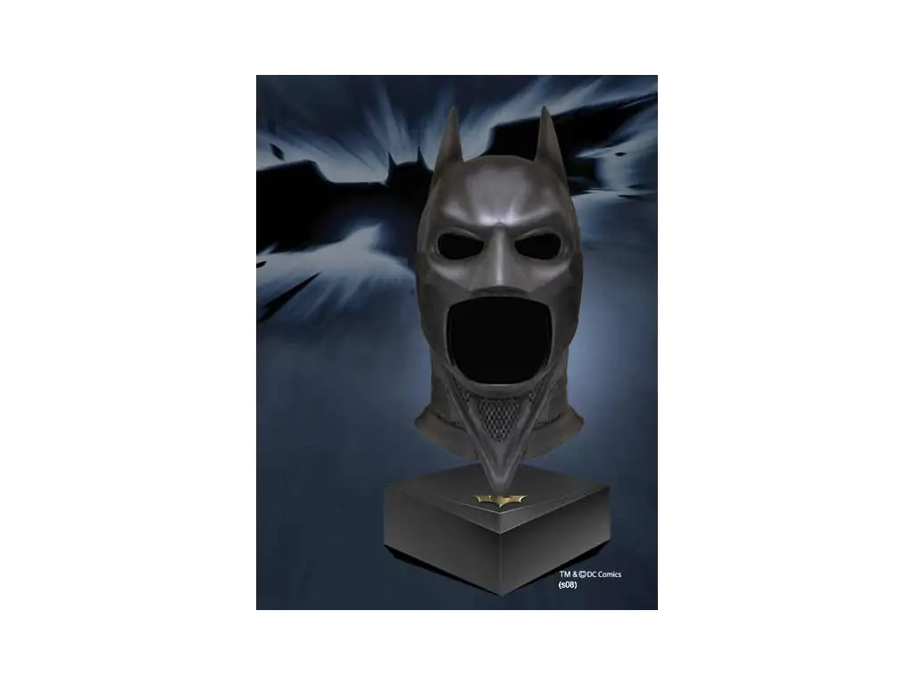 Batman The Dark Knight 1/1 Special Edition Cowl mellszobor figura 45 cm termékfotó