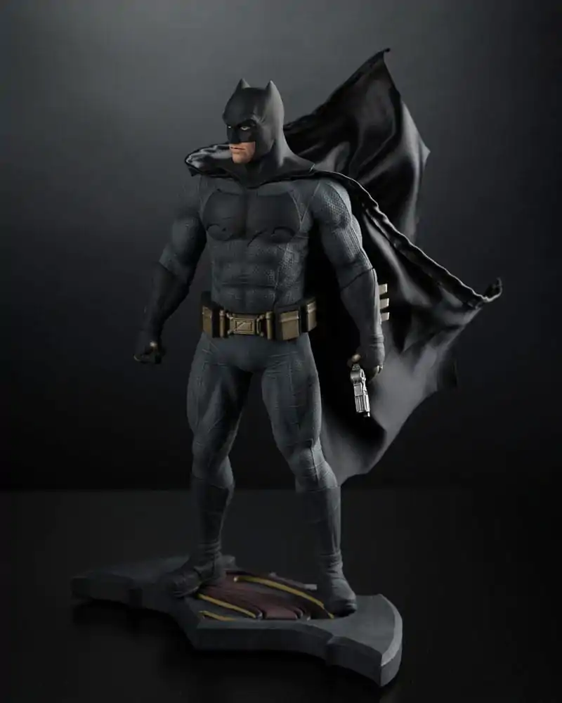 Batman v Superman: Dawn of Justice 1/6 Batman szobor figura 32 cm termékfotó