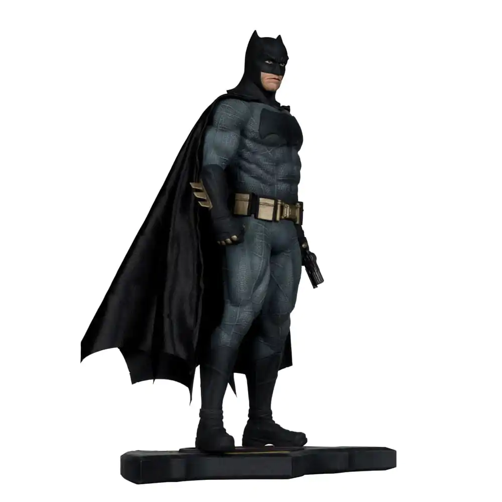 Batman v Superman: Dawn of Justice 1/6 Batman szobor figura 32 cm termékfotó