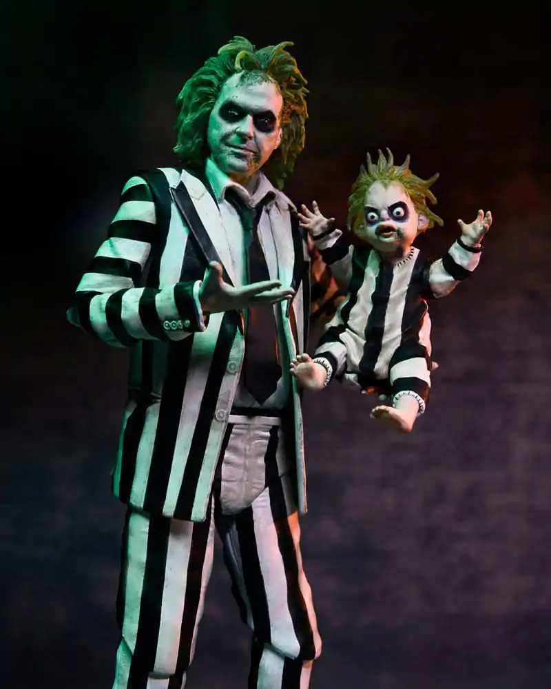 Beetlejuice Beetlejuice 7 Scale Ultimate Striped Suit Beetlejuice akciófigura 18 cm termékfotó