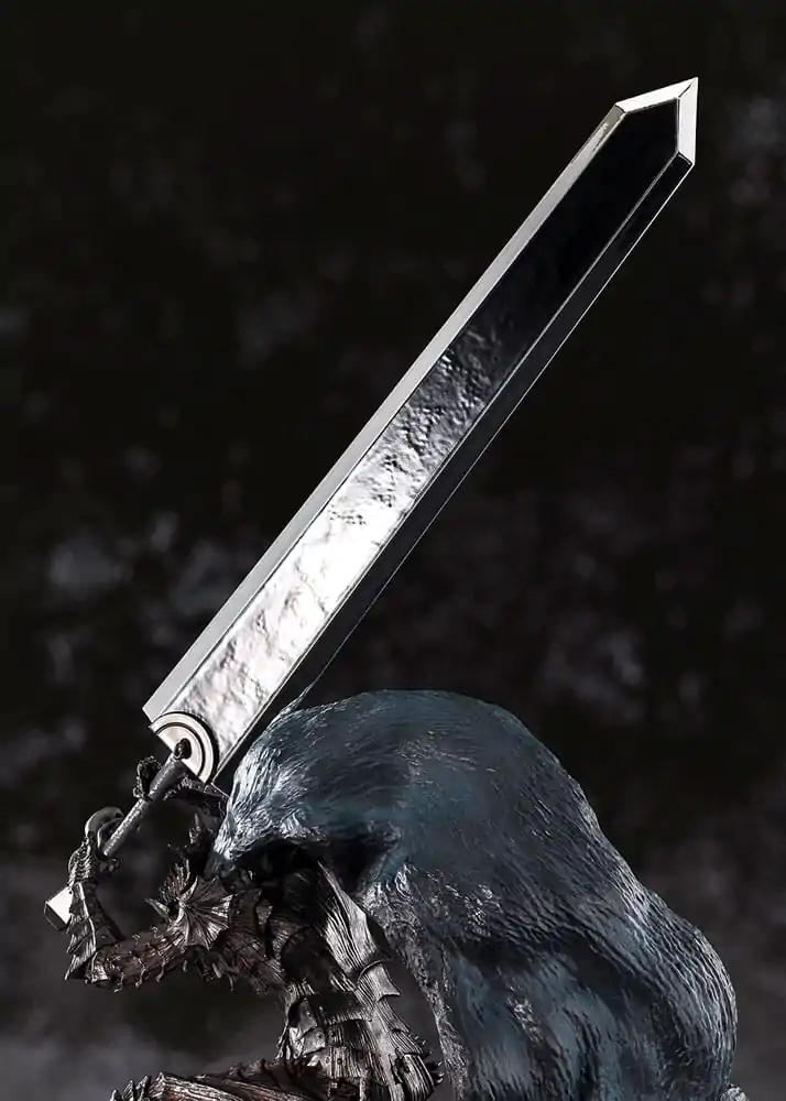 Berserk Figuarts ZERO Metallic Touch Guts Berserker Armor PVC szobor figura 35 cm termékfotó