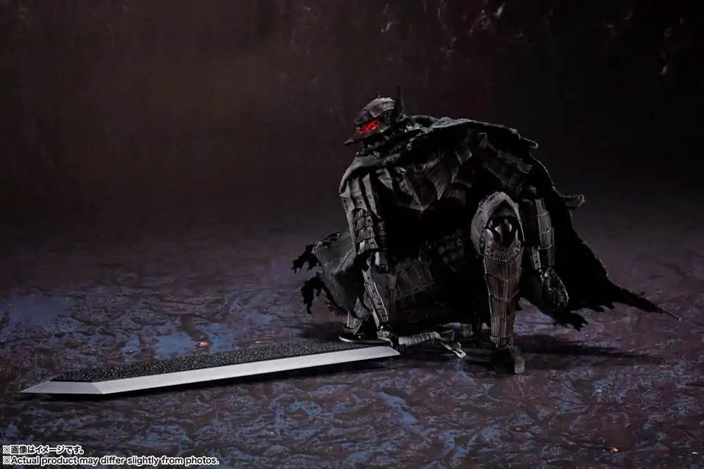 Berserk S.H. Figuarts Guts (Berserker Armor) -Heat of Passion- akciófigura 16 cm termékfotó