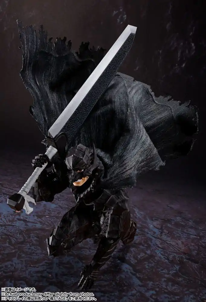 Berserk S.H. Figuarts Guts (Berserker Armor) -Heat of Passion- akciófigura 16 cm termékfotó