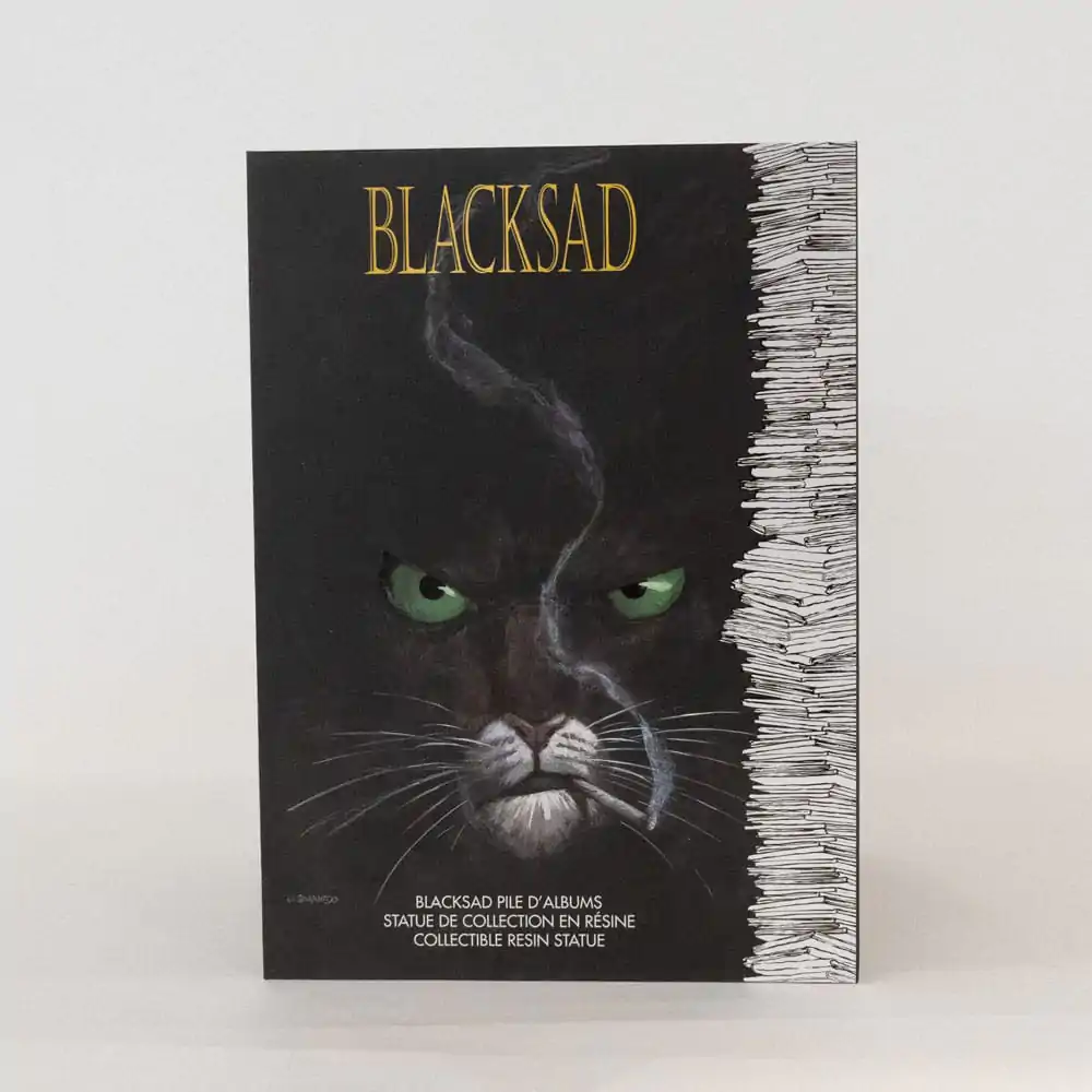 Blacksad: Blacksad on a Pile of Comics figura termékfotó
