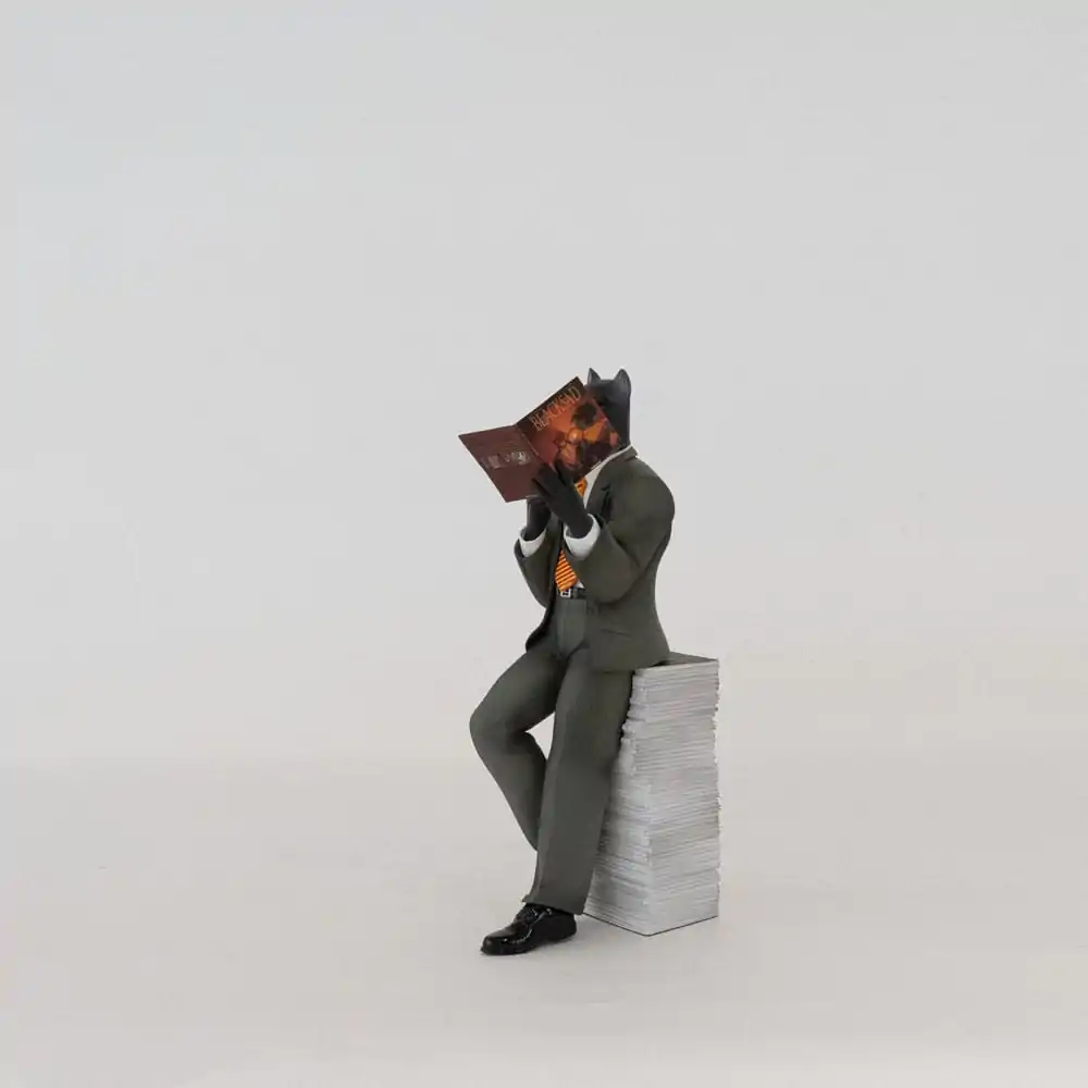 Blacksad: Blacksad on a Pile of Comics figura termékfotó