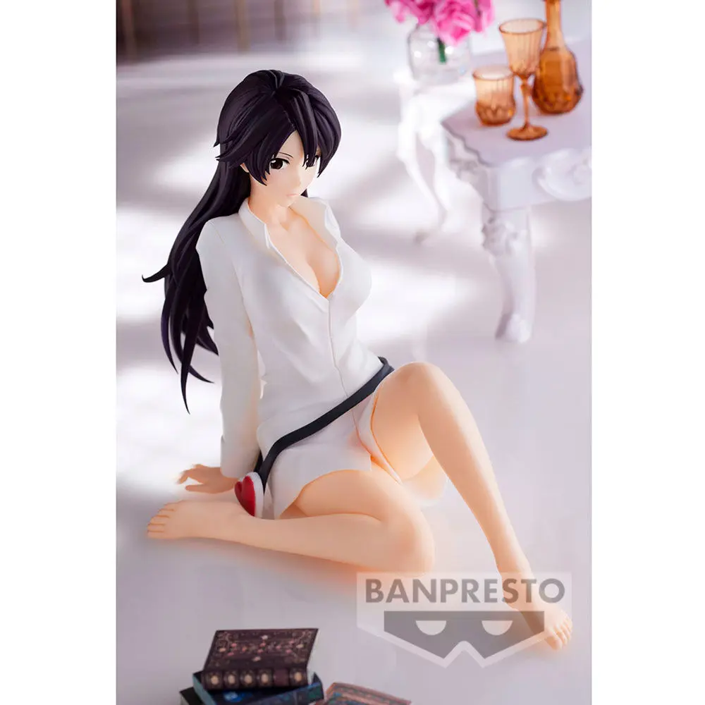 Bleach Relax Time Bambietta Basterbine figura 11cm termékfotó