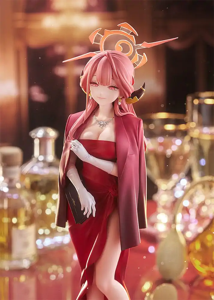 Blue Archive 1/7 Aru (Dress) PVC szobor figura 24 cm termékfotó