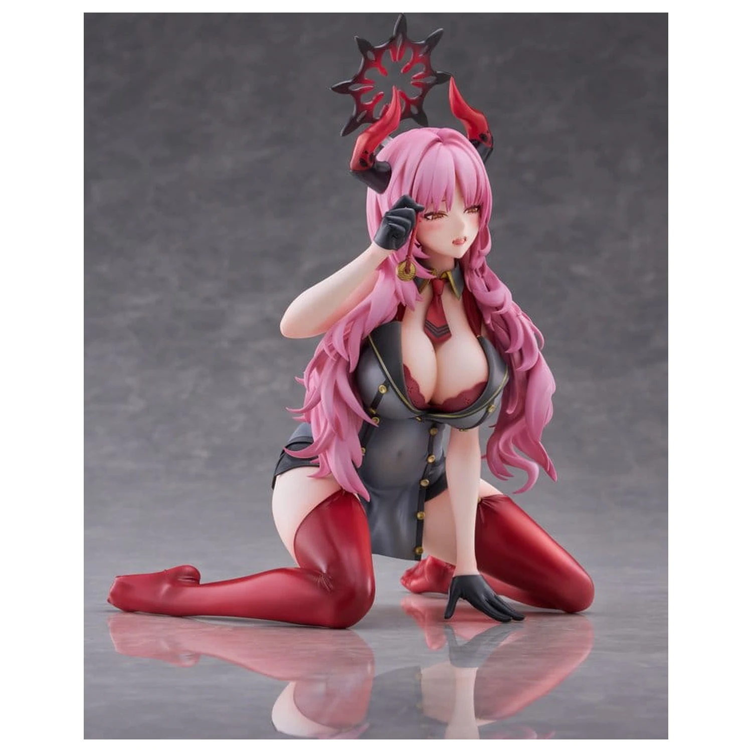 Blue Archive 1/7 Satsuki Memorial Lobby Ver. PVC figura 21 cm termékfotó