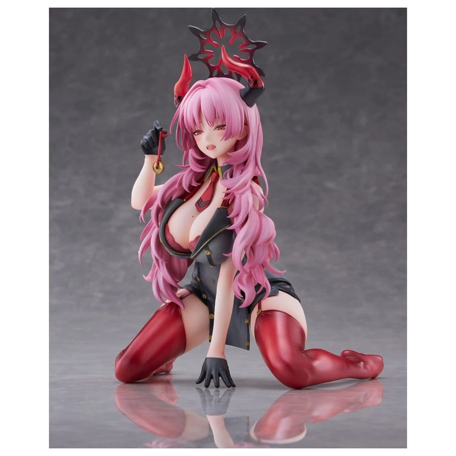 Blue Archive 1/7 Satsuki Memorial Lobby Ver. PVC figura 21 cm termékfotó