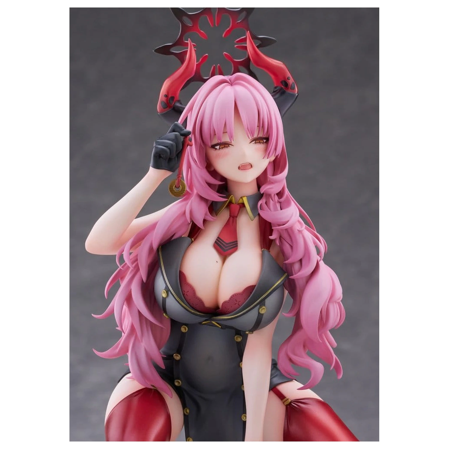 Blue Archive 1/7 Satsuki Memorial Lobby Ver. PVC figura 21 cm termékfotó
