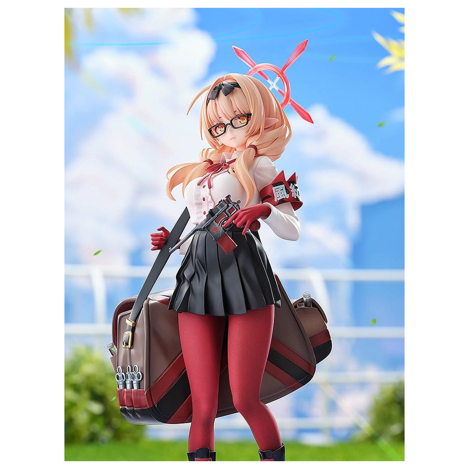 Blue Archive PVC figura 1/7 Chinatsu 25 cm termékfotó