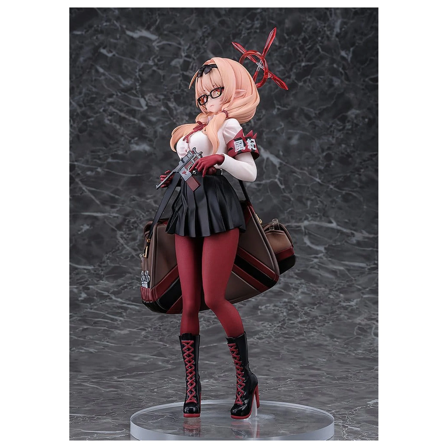 Blue Archive PVC figura 1/7 Chinatsu 25 cm termékfotó