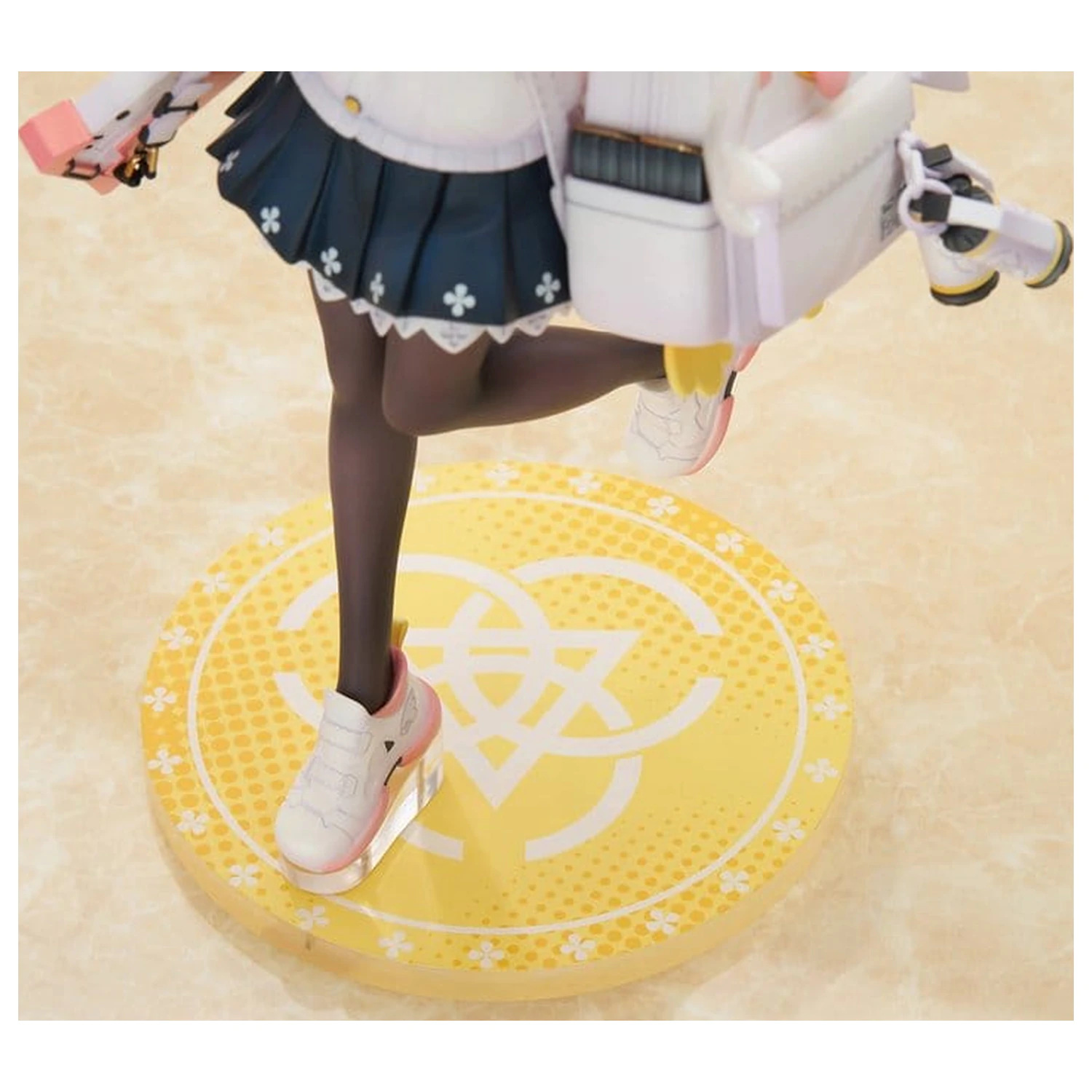 Blue Archive PVC figura 1/7 Hifumi 27 cm termékfotó