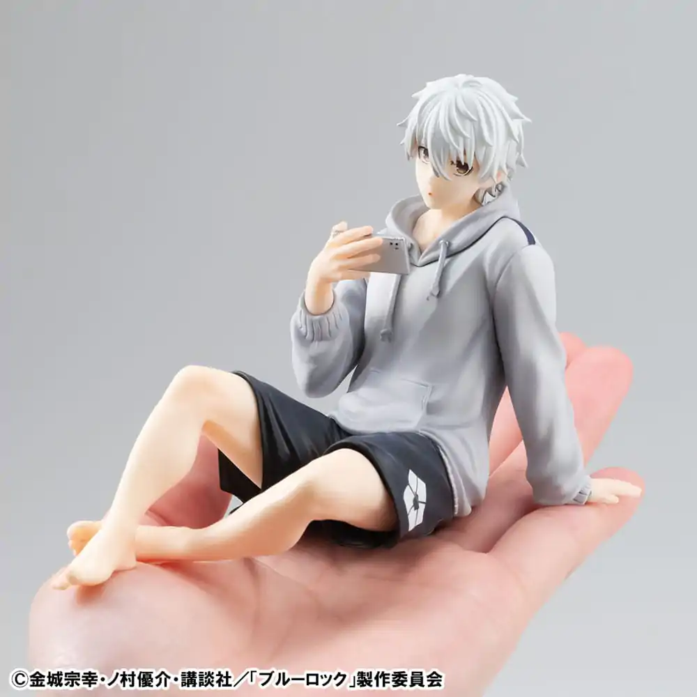 Blue Lock G.E.M. Series Seishiro Nagi Repaint Ver. Palm Size PVC szobor figura 9 cm termékfotó