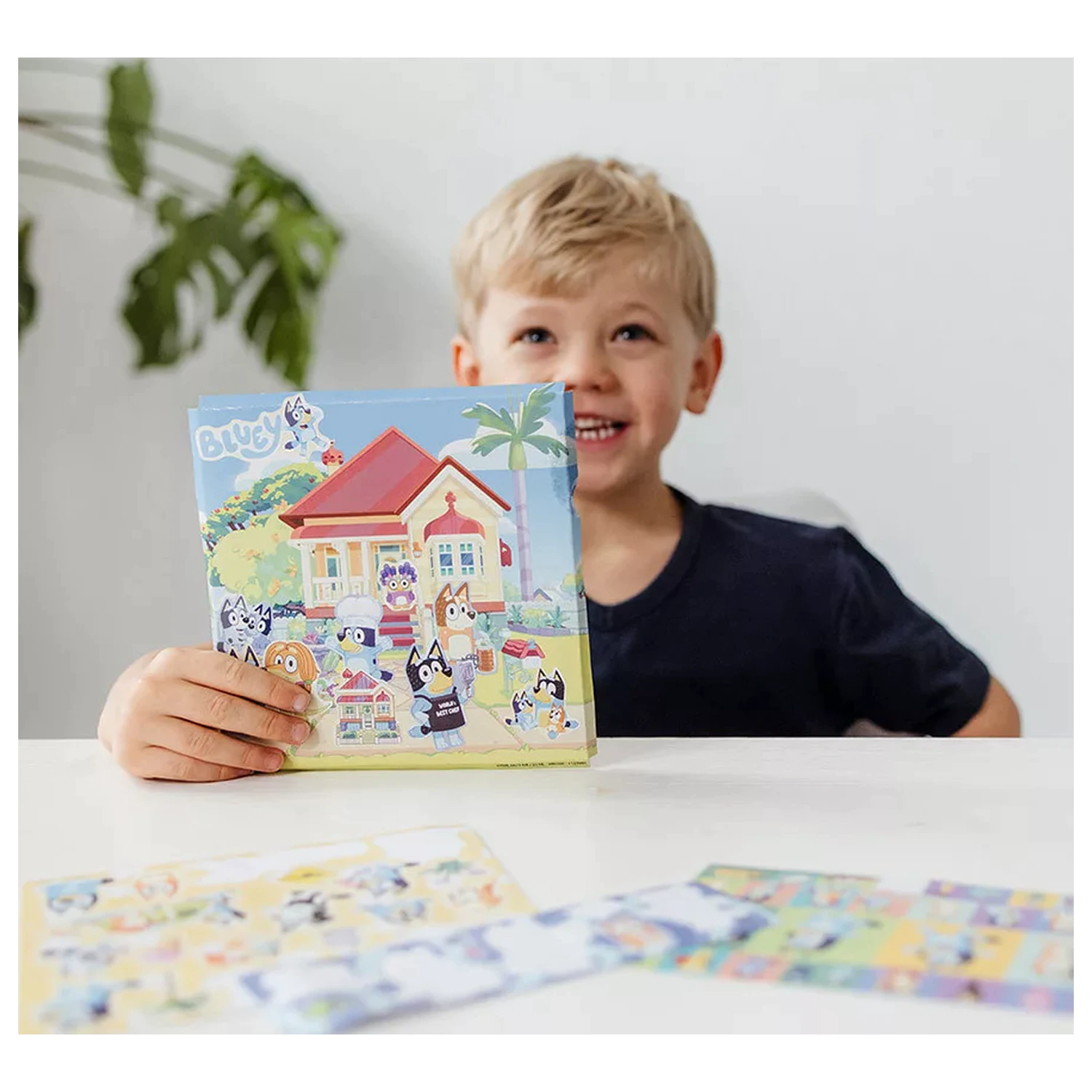 Bluey Home matrica szett termékfotó