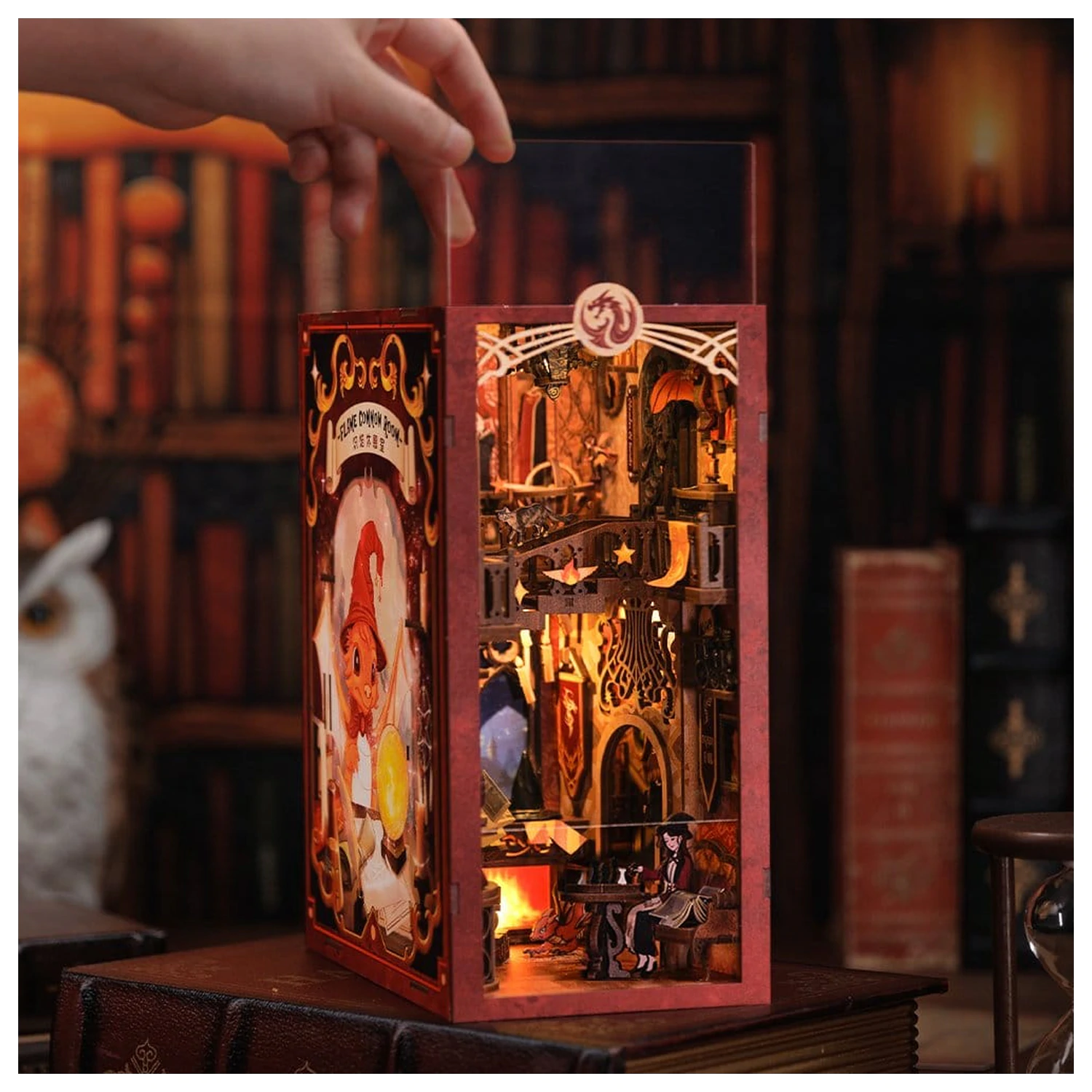 Book Nook Flame Common Room 23 x 11 cm  termékfotó