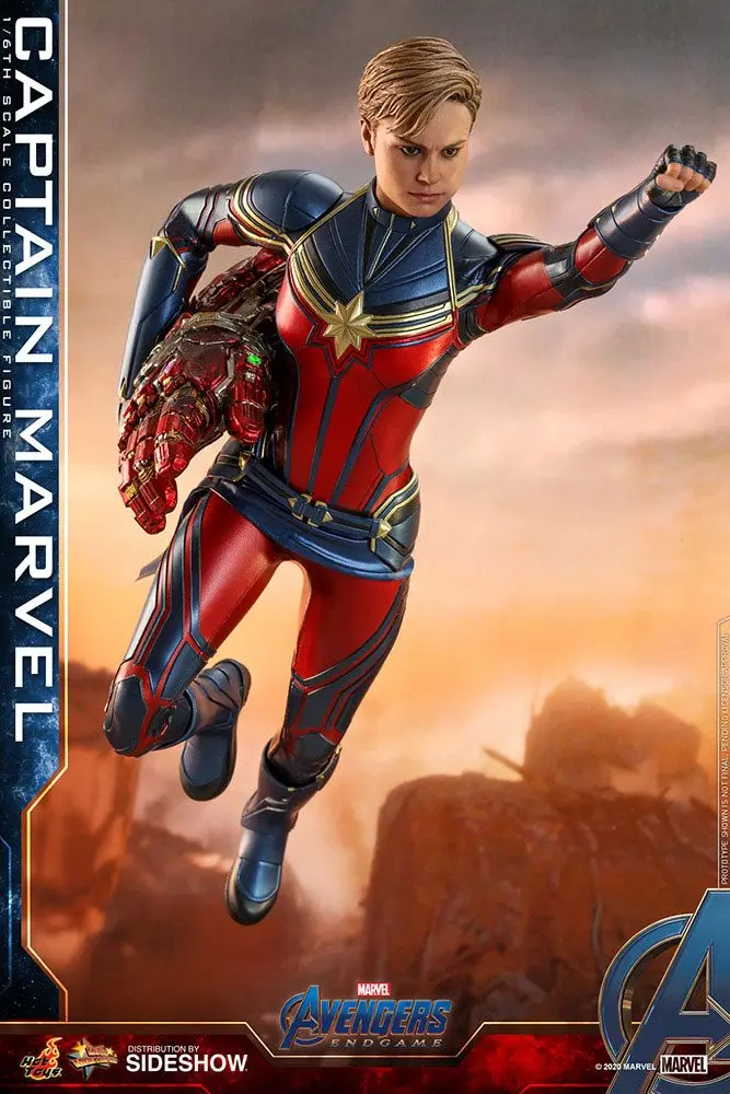 Bosszúállók: Végjáték Movie Masterpiece Series 1/6 Captain Marvel PVC akciófigura 29 cm termékfotó