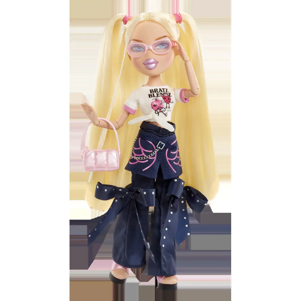 Bratz Stylin Cloe játék baba és póló termékfotó