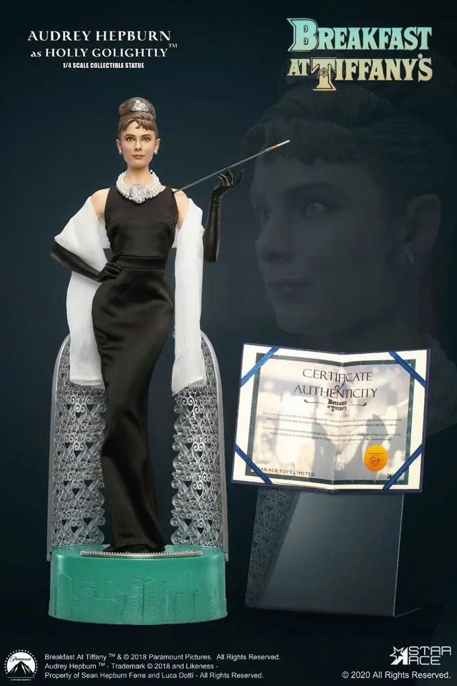 Breakfast at Tiffany's 1/4 Holly Golight (Audrey Hepburn) szobor figura 52 cm termékfotó