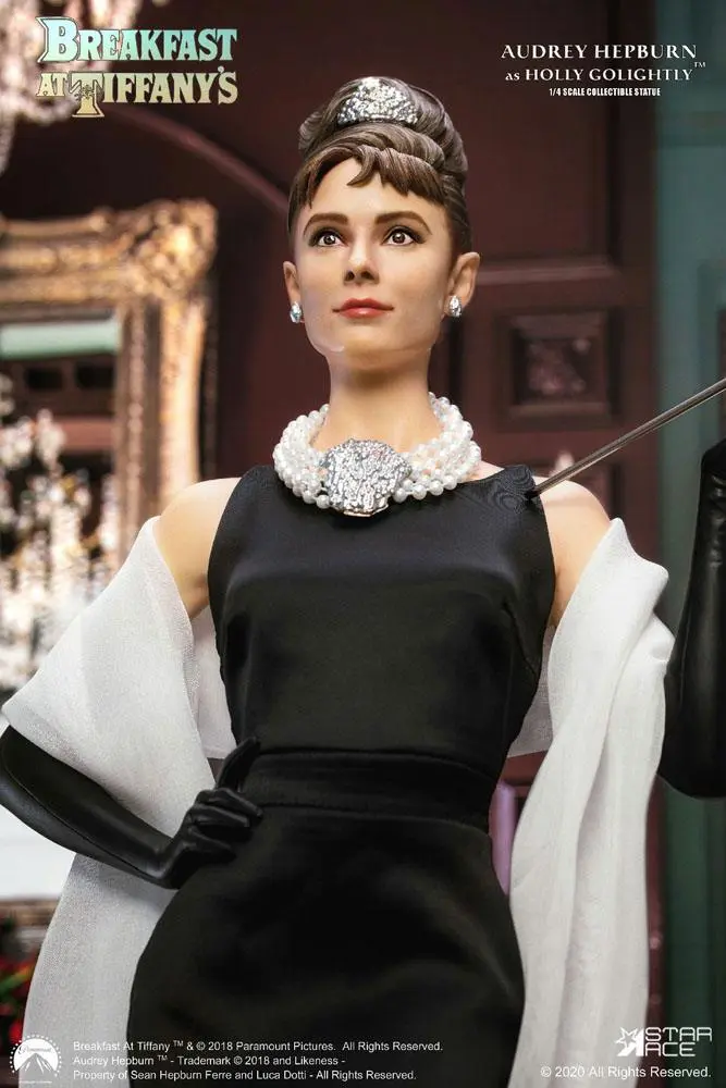 Breakfast at Tiffany's 1/4 Holly Golight (Audrey Hepburn) szobor figura 52 cm termékfotó