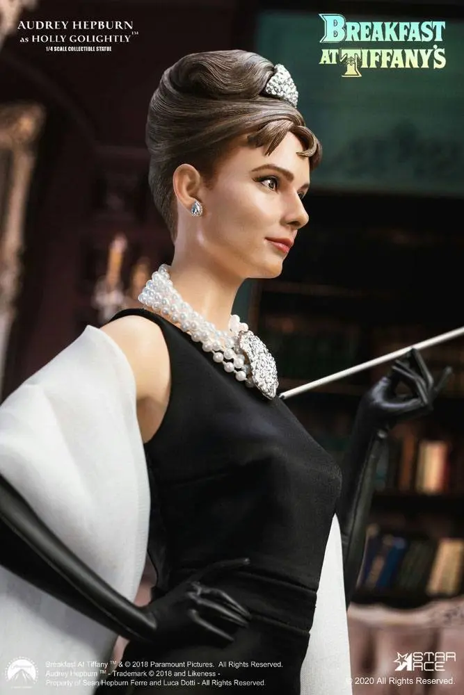 Breakfast at Tiffany's 1/4 Holly Golight (Audrey Hepburn) szobor figura 52 cm termékfotó