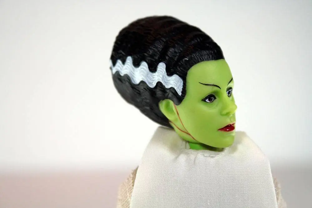 Bride of Frenkenstein Bride akciófigura 20 cm termékfotó