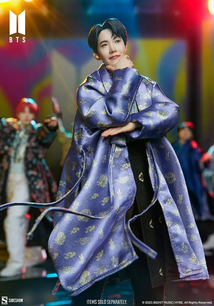 BTS Idol Collection J-hope Deluxe PVC szobor figura 24 cm termékfotó