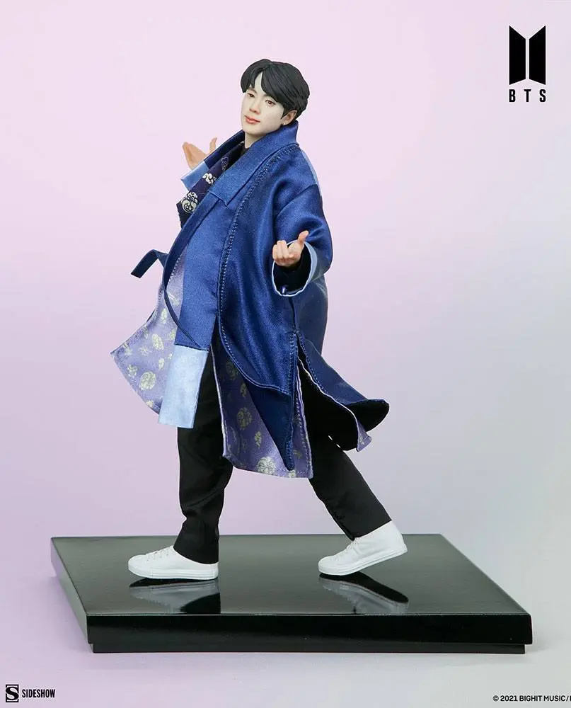 BTS Idol Collection Jin Deluxe PVC szobor figura 23 cm termékfotó