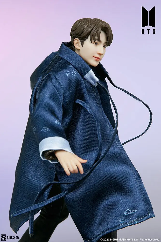 BTS Idol Collection Jung Kook Deluxe PVC szobor figura 23 cm termékfotó