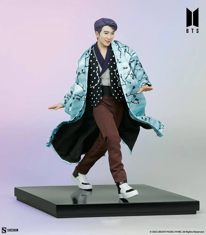 BTS Idol Collection PVC szobor figura RM Deluxe 23 cm termékfotó