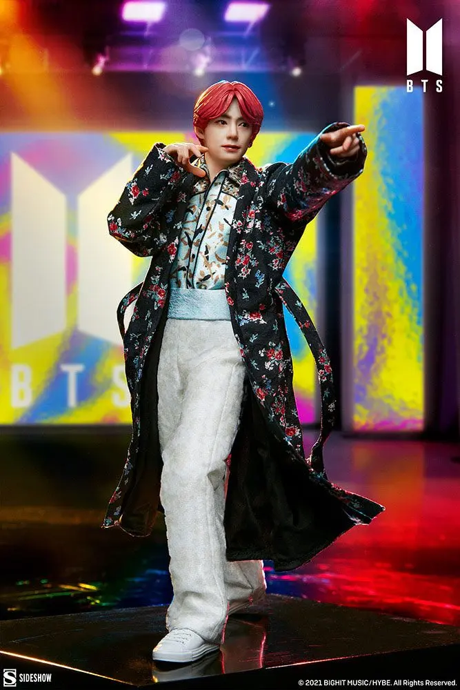 BTS Idol Collection V Deluxe PVC szobor figura 23 cm termékfotó