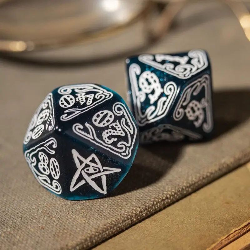 Call of Cthulhu Dice Set Abyssal & White (7) termékfotó