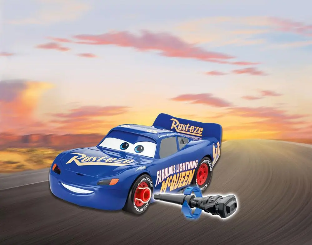Cars 1/20 The Fabulous Lightning McQueen gyerek modell készlet hanggal és fénnyel termékfotó