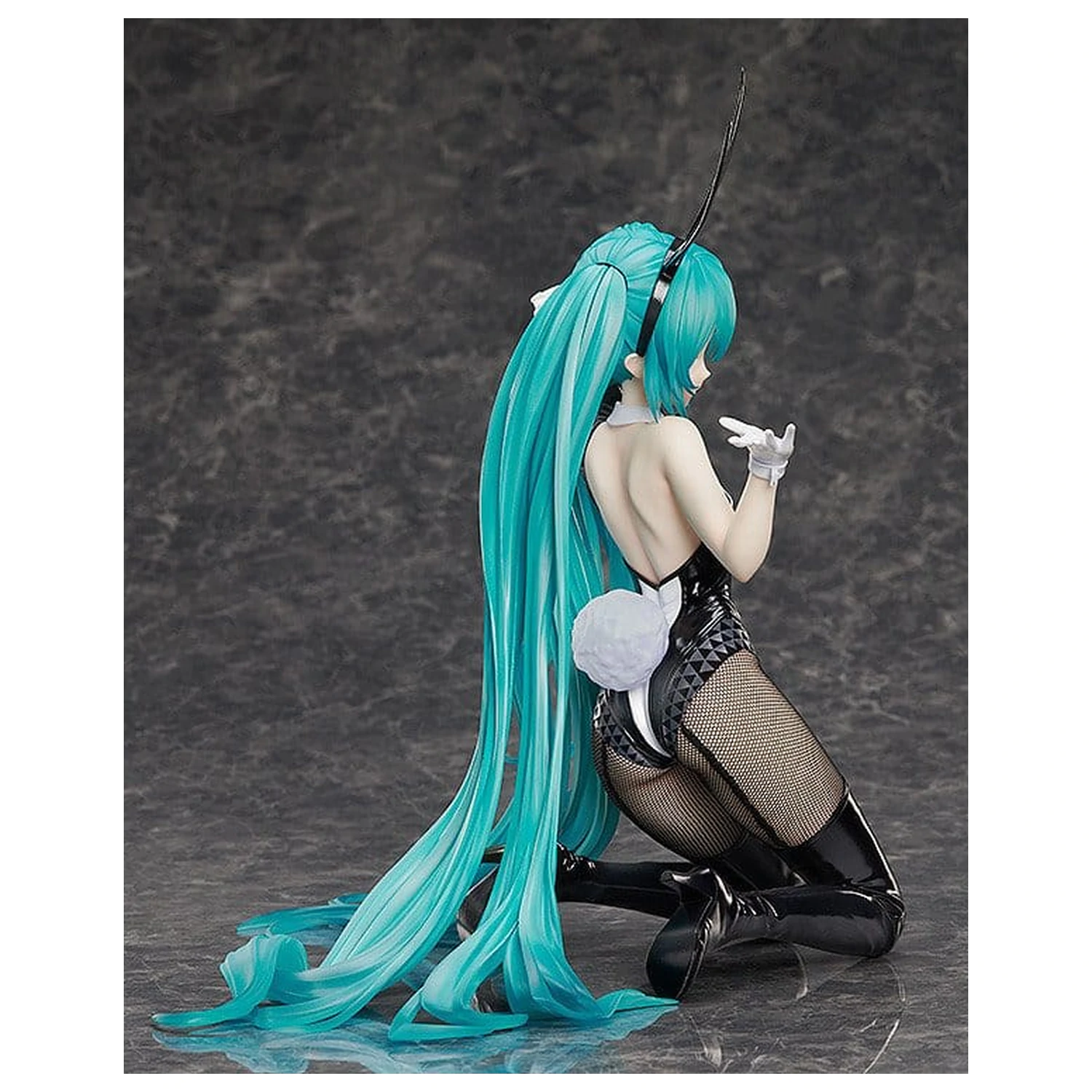 Character Vocal Series 01: Hatsune Miku 1/4 Bunny Ver. / Art by SanMuYYB PVC figura 30 cm termékfotó