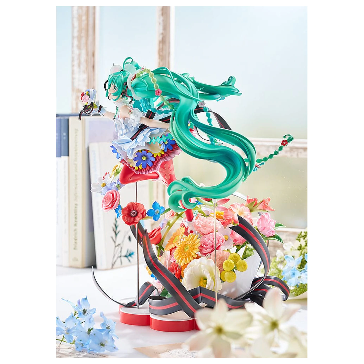 Character Vocal Series 01: Hatsune Miku 1/7 Hatsune Miku: Japan Live Tour 2025 Blooming PVC szobor figura 32 cm termékfotó