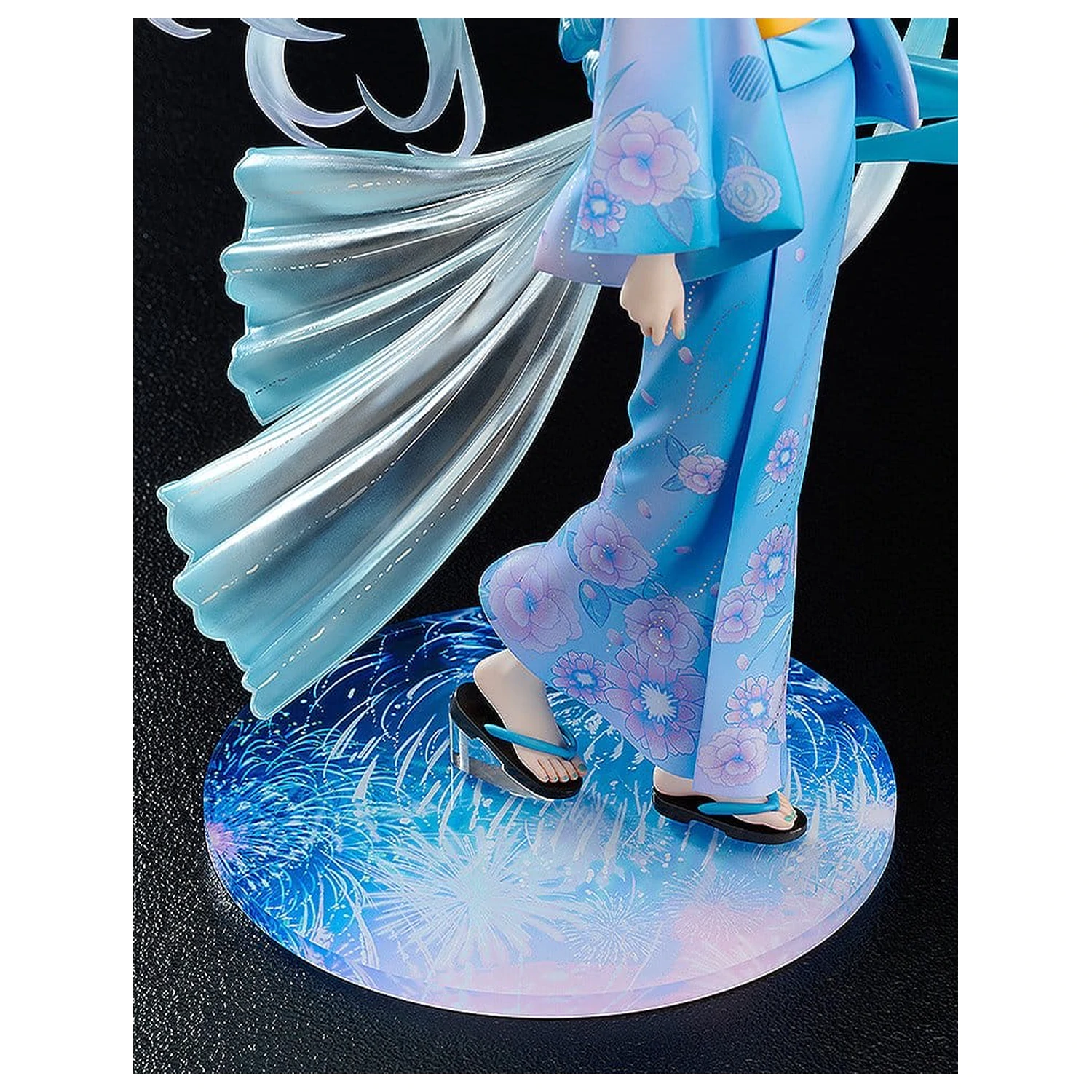 Character Vocal Series 01: Hatsune Miku 1/7 Music & Fire Works Ver. PVC figura 23 cm termékfotó