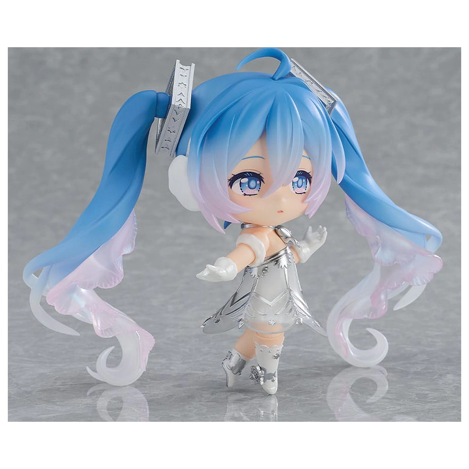 Character Vocal Series 01 Nendoroid akciófigura Hatsune Miku Symphony: 2025 Sapporo Concert Ver. 10 cm termékfotó