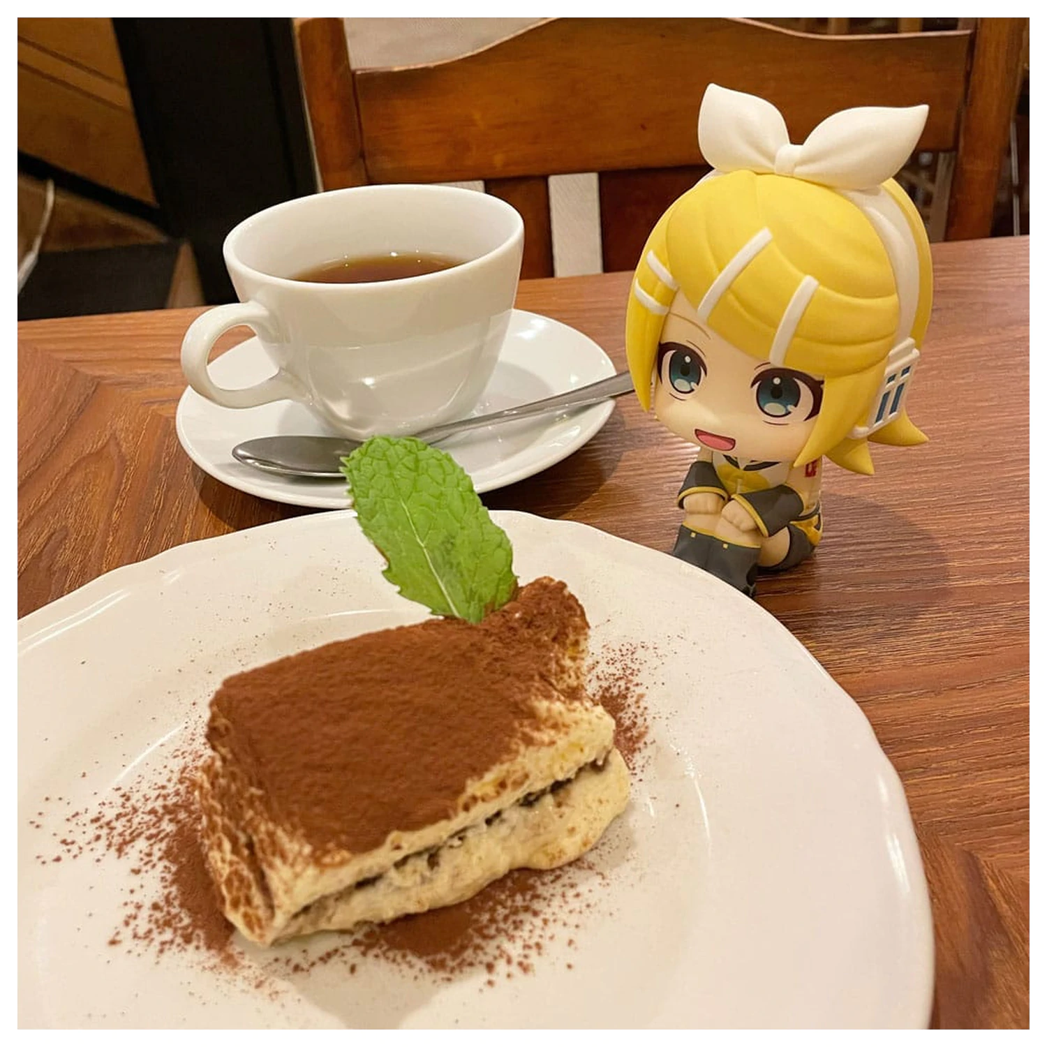 Character Vocal Series: Kagamine Rin/Len Look Up Kagamine Rin PVC szobor figura 11 cm  termékfotó