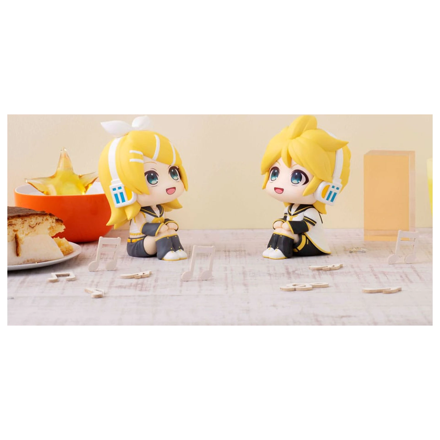 Character Vocal Series: Rin/Len Look UpHatsune Rin & Len (with gift) PVC szobor figura csomag 11 cm    termékfotó