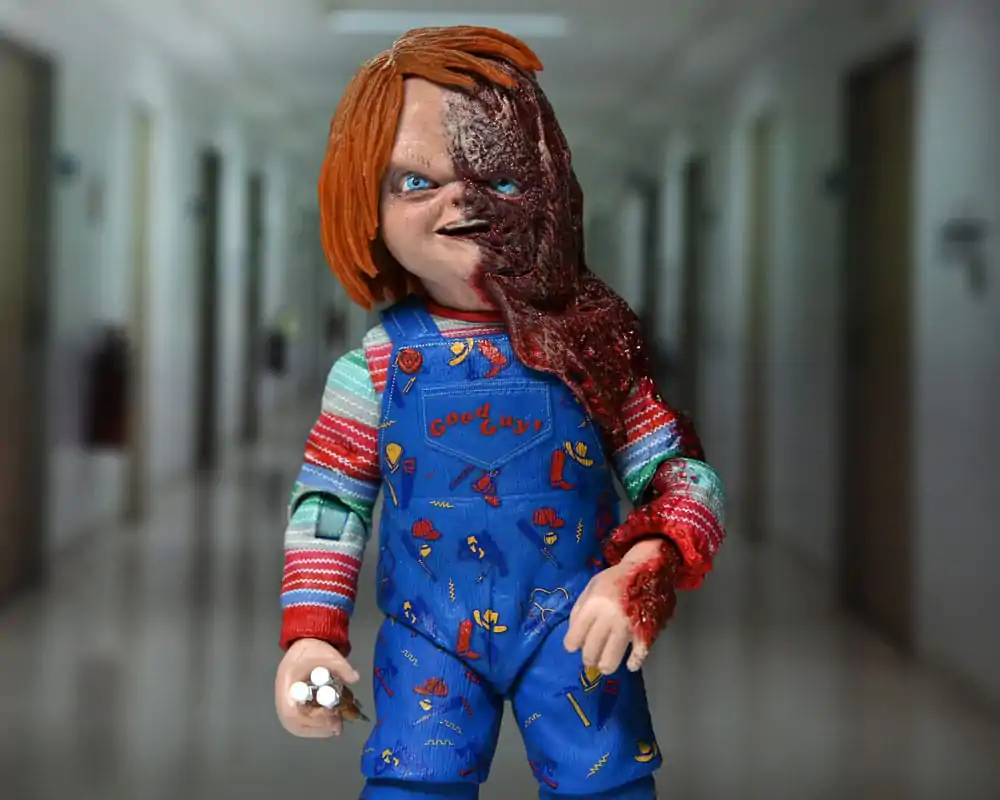 Child´s Play Action Figure Chucky (TV Series) Ultimate Chucky 18 cm termékfotó