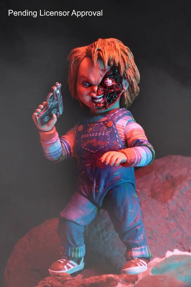 Childs Play Ultimate Chucky articulated figura 10cm termékfotó