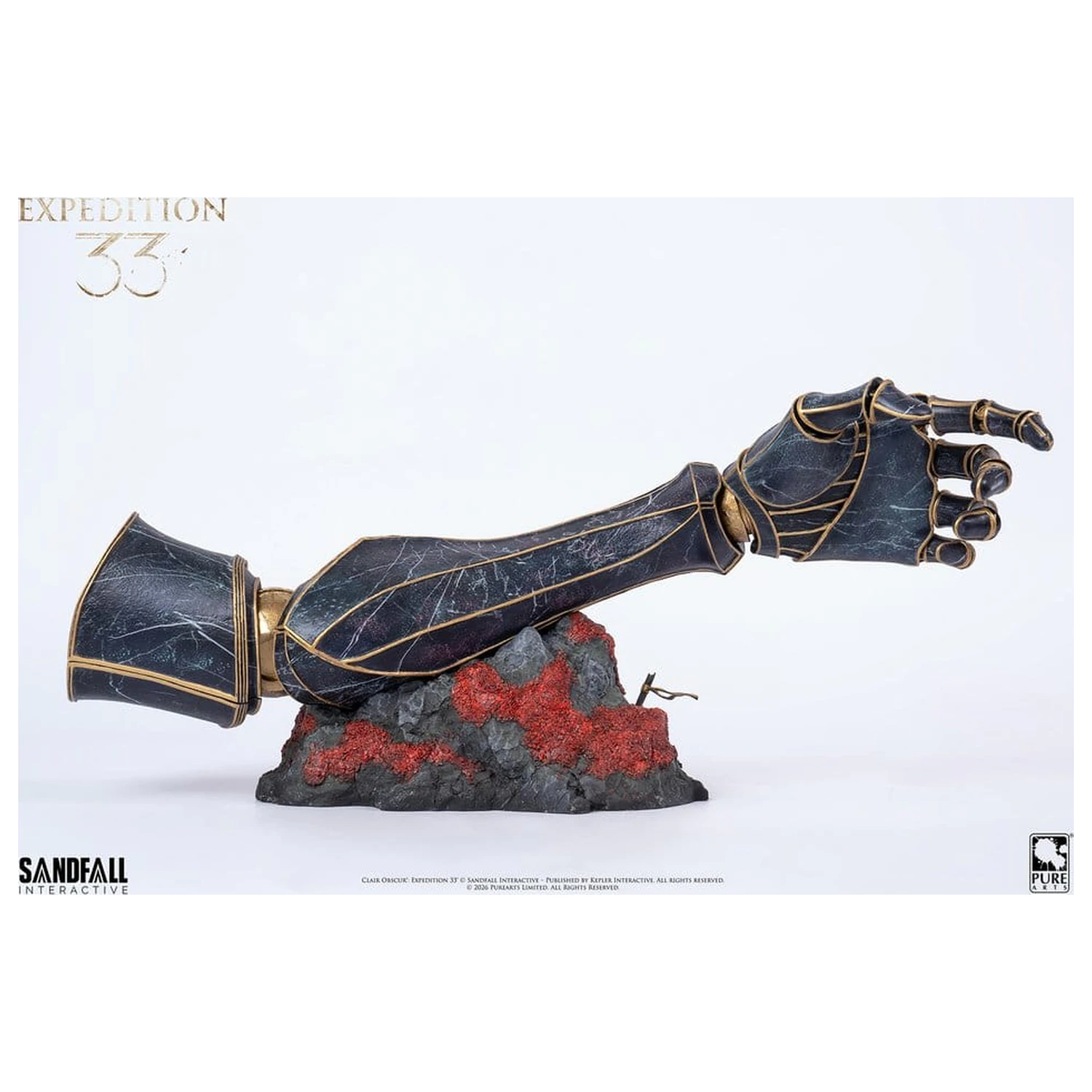 Clair Obscur: Expedition 33 replika 1/1 Scale Arm of Gustave 48 cm termékfotó