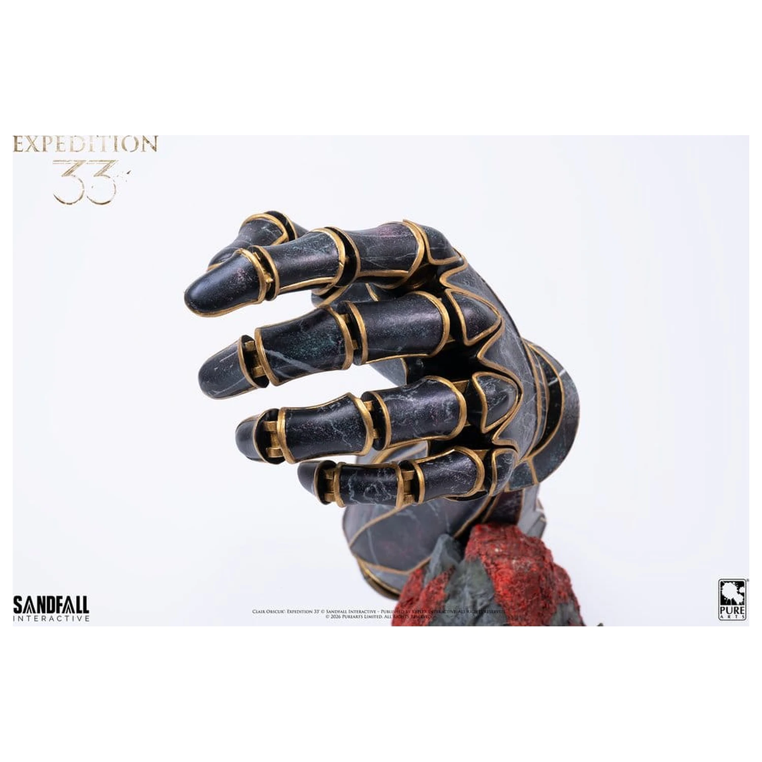 Clair Obscur: Expedition 33 replika 1/1 Scale Arm of Gustave 48 cm termékfotó