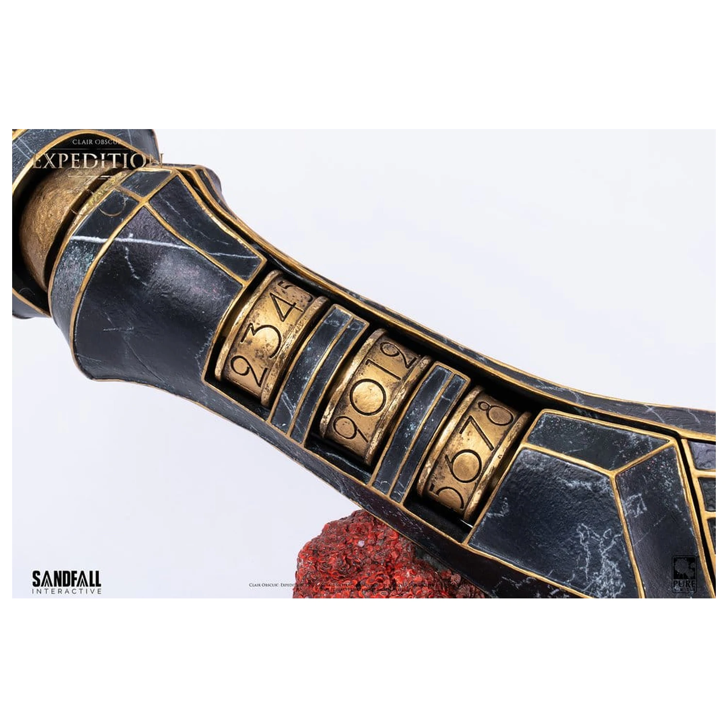 Clair Obscur: Expedition 33 replika 1/1 Scale Arm of Gustave 48 cm termékfotó