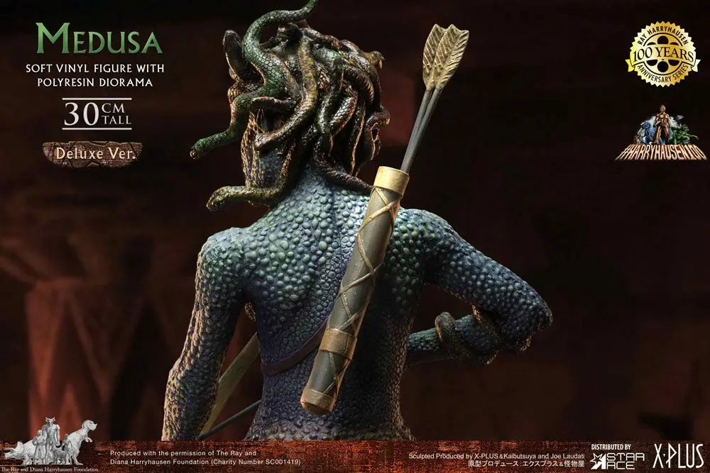 Clash of the Titans Gigantic Soft Vinyl Ray Harryhausens Medusa szobor figura 30 cm termékfotó